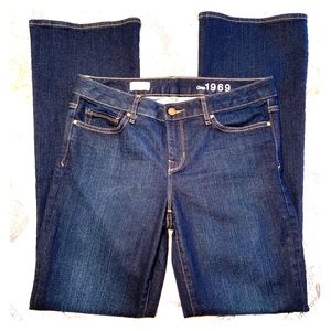 GAP 1969 Women’s Perfect Boot. Size 30r (US8)